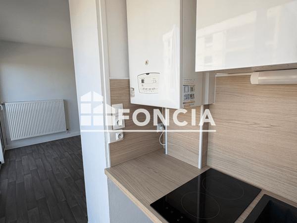 Location Studio 20.26 m² - 41/43 RUE DU GENERAL BORDAS Talence 33400