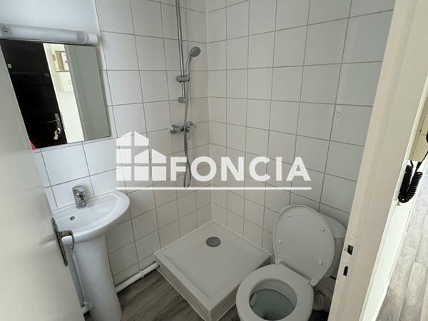 Location Studio 20.26 m² - 41/43 RUE DU GENERAL BORDAS Talence 33400