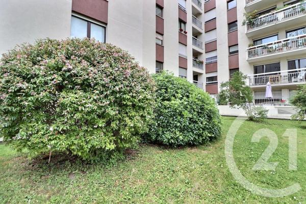 Appartement F2 à vendre  2 pièces - 42 m 2   PARIS  - 75020