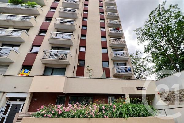 Appartement F2 à vendre  2 pièces - 42 m 2   PARIS  - 75020
