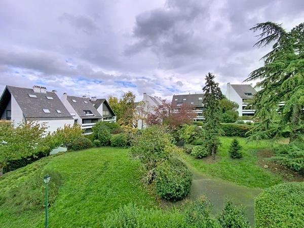 Appartement 4 pièces de 94.12 m² - Fourqueux, Saint-Germain-en-Laye