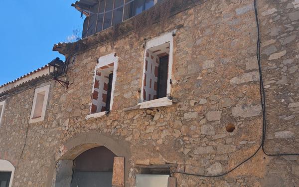 Maison à vendre    3 pièces •  Montredon-des-Corbières