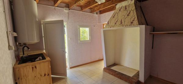 Maison à vendre 6 pièces de 135m² + studio 65m²(32)