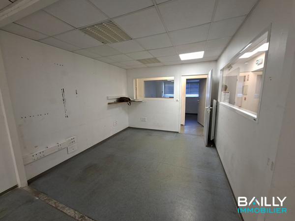 Bureau La Roche Sur Yon - 263 m2 , La roche sur yon