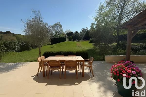 Maison à vendre 12 pièces 323 m² La Brède