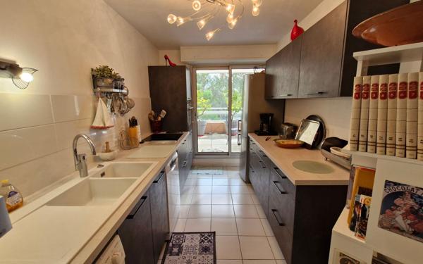 Appartement à vendre    3 pièces • 83,64 m2 Villeneuve-lès-Avignon