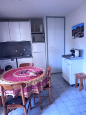 Maison à BORMES-LES-MIMOSAS, 83230 - 3 pièces 31m²