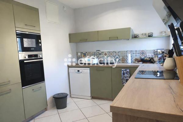 Appartement 5 pièces - 100 m² Bien prestige