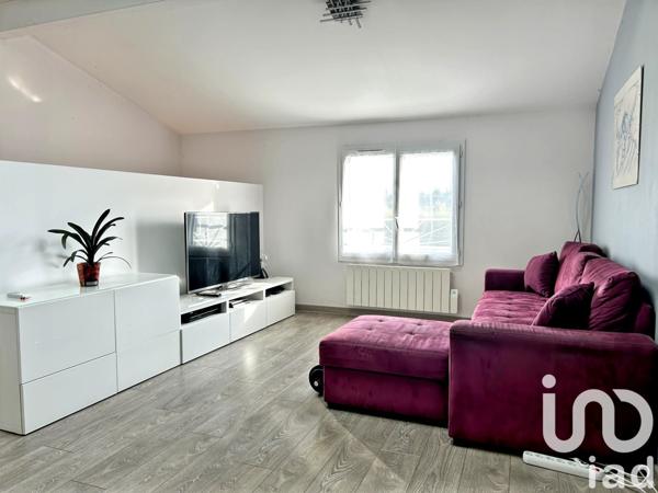 Pavillon 6 pièces de 164 m² à Izon (33450)