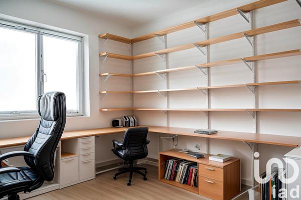 Pavillon 6 pièces de 164 m² à Izon (33450)