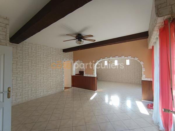 Vente
                Maison111 m² - 5 Pièces -
                    CHANTONNAY (85110)