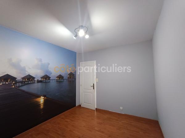 Vente
                Maison111 m² - 5 Pièces -
                    CHANTONNAY (85110)