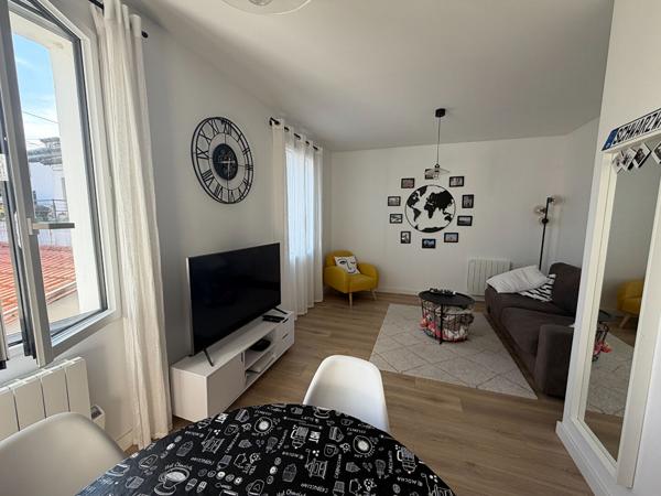 Hendaye centre, appartement T2 traversant de 45 m²
