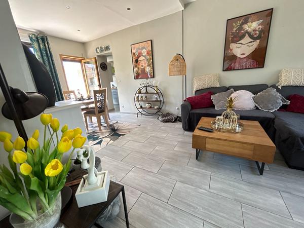 Calais maison en plain pied, terrasse et jardin