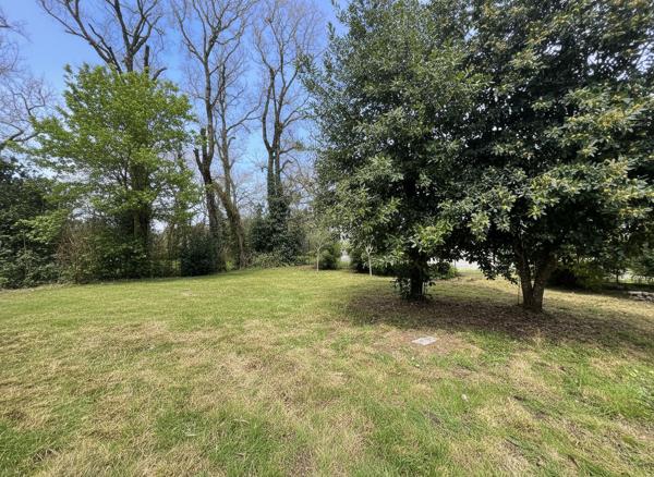 Maison à rénover de 5 pièces à Sarzeau - Fort potentiel sur grand terrain