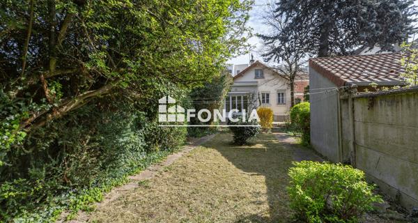 À vendre Maison 4 pièces 78.09 m² - Bourg-la-reine 92340