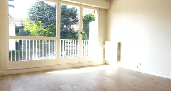 Location Studio 27.04 m² - Fontenay-aux-roses 92260