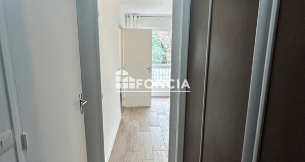 Location Studio 27.04 m² - Fontenay-aux-roses 92260