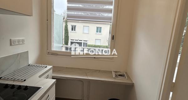 Location Studio 27.04 m² - Fontenay-aux-roses 92260