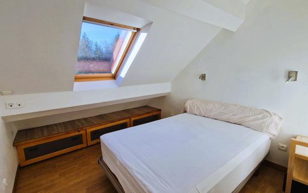 Appartement à louer    3 pièces • 59 m2 Cruseilles