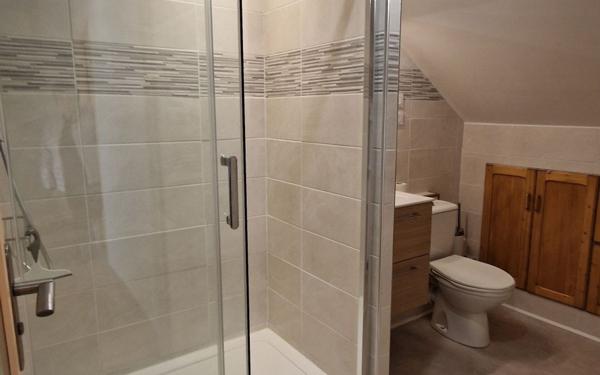 Appartement à louer    3 pièces • 59 m2 Cruseilles