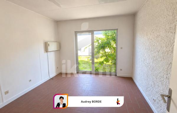 Local Professionnel de 159 m²