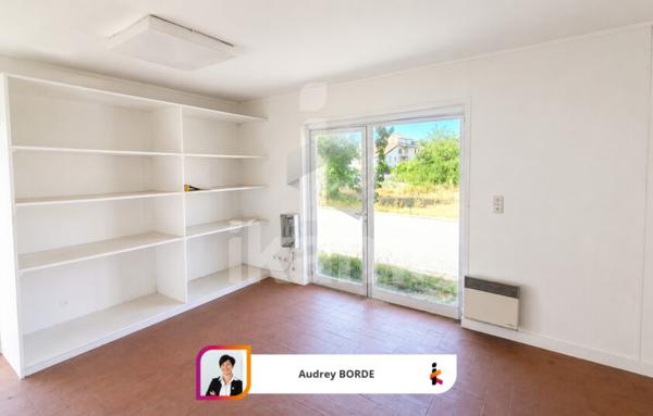 Local Professionnel de 159 m²