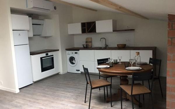 Appartement à louer    2 pièces •  Sainte-Foy-lès-Lyon