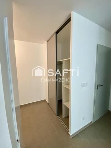 T2 sans vis à vis, vue sur le parc du chateau