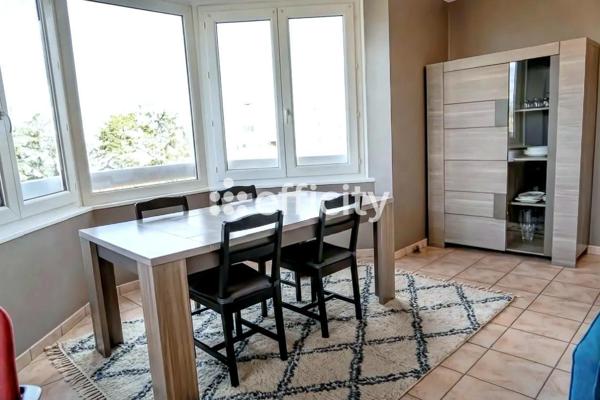 Appartement 3 pièces - 77 m²