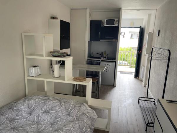 Studio meublé 20m² disponible le 1/09/2026 proche hôpital