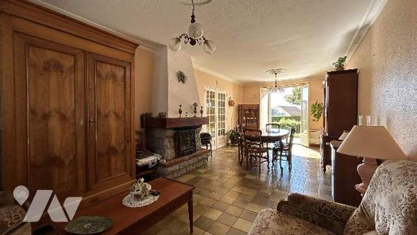 Maison plain pied sur sous-sol enterré