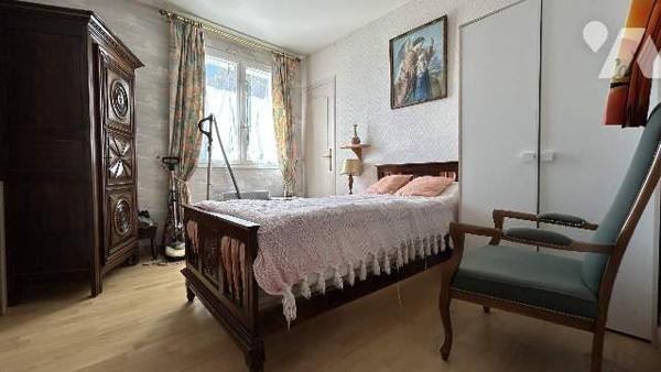 Maison plain pied sur sous-sol enterré