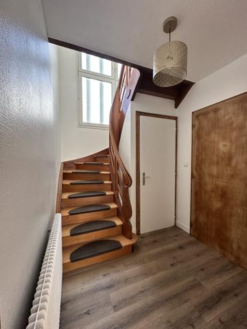 Comme une maison!  148m², appartement 4 chambres, jardin privatif, garage