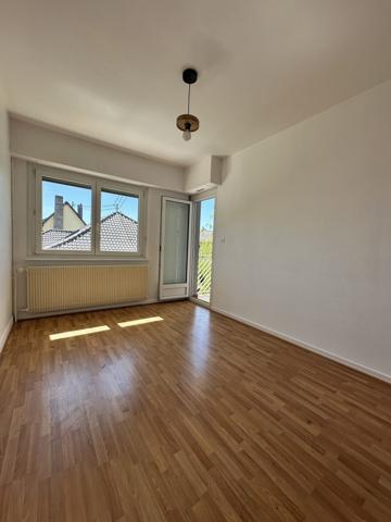 Comme une maison!  148m², appartement 4 chambres, jardin privatif, garage