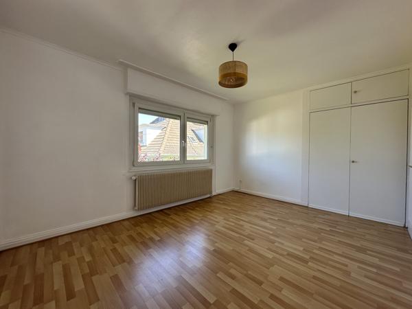 Comme une maison!  148m², appartement 4 chambres, jardin privatif, garage