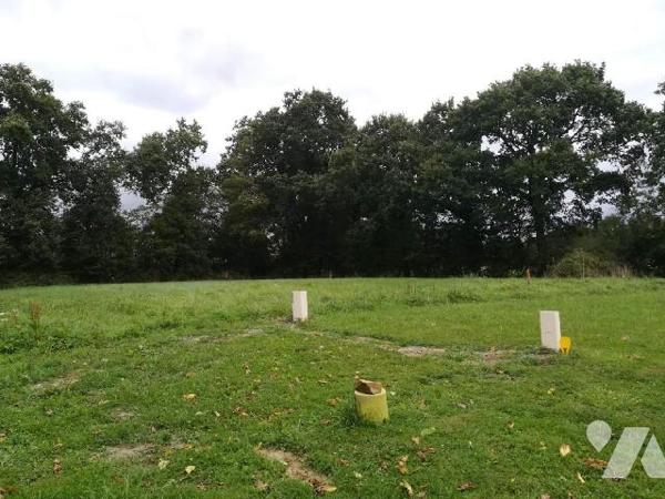 GAHARD, Terrain â bâtir - Bourg

parcelle de terrain à bâtir viabilisée de 659 m² 

LOT A

 - P...