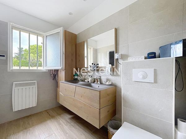 Lourmarin - Maison 5 pièce(s) 180m2 - piscine