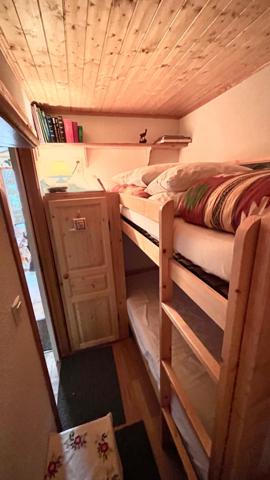 À Deux pas des Pistes Studio cabine de 23m2avec balcon, cave et place de parking privatif