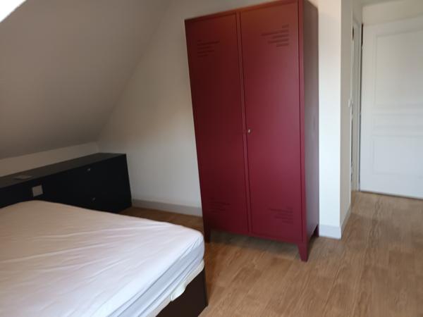 POITIERS CATHEDRALE - 2 pièce(s) - 42.77 m2 + cave et parking