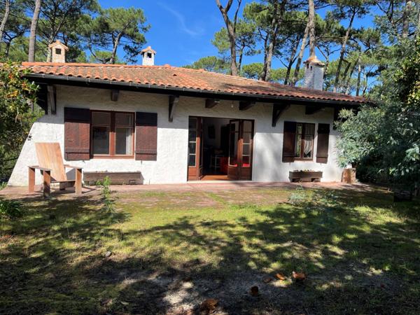 Maison dans le quartier d'Haitza Pyla-sur-Mer