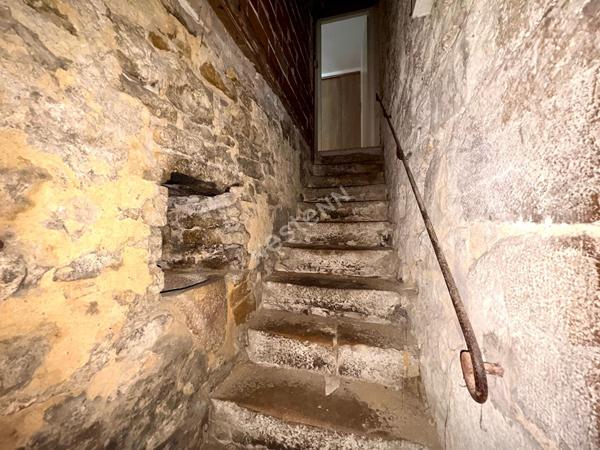 Appartement  3 pièces en plein coeur de Coligny avec cave et box en supplément