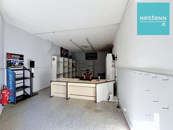 Local commercial Boën sur Lignon 42 m² - centre ville sur axe principal très passant