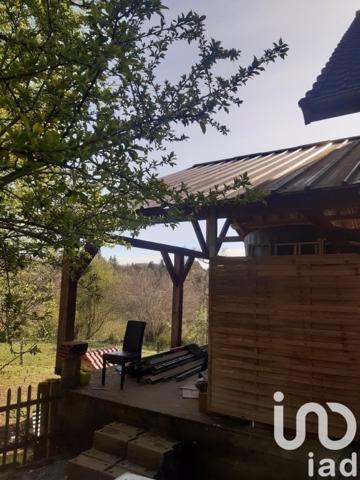 Maison 4 pièces de 106 m² à Saint-Amand (23200)