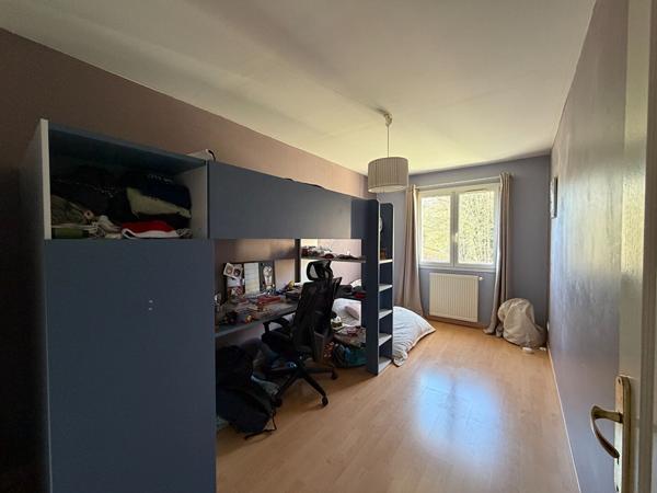 Maison à vendre à PENCHARD - 6 pièces, 4 chambres, jardin, garage