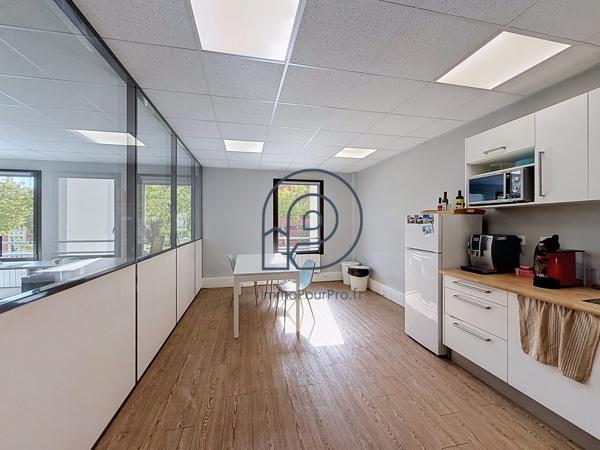 Lille – Grands Boulevards | Bureaux 182 m² dans immeuble rénové | Tram Buisson | À vendre