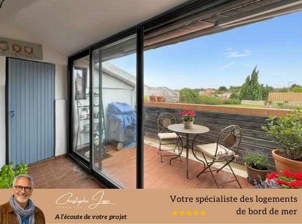 LEUCATE VILLAGE  - Maison de caractère avec terrasse suspendue