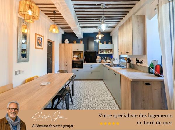 LEUCATE VILLAGE  - Maison de caractère avec terrasse suspendue