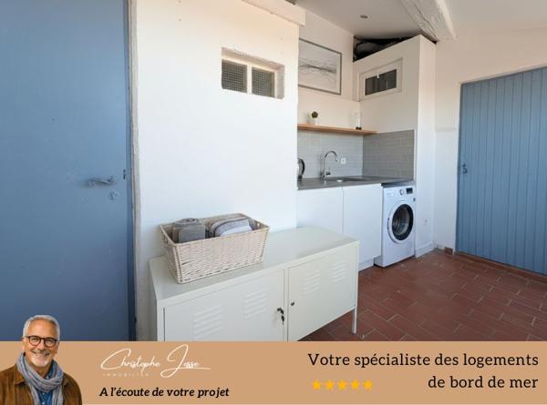 LEUCATE VILLAGE  - Maison de caractère avec terrasse suspendue