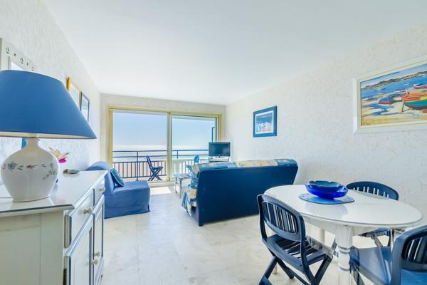 Appartement Les Sables d'Olonne Remblai 1 pièce 32.44 m² balcon face mer